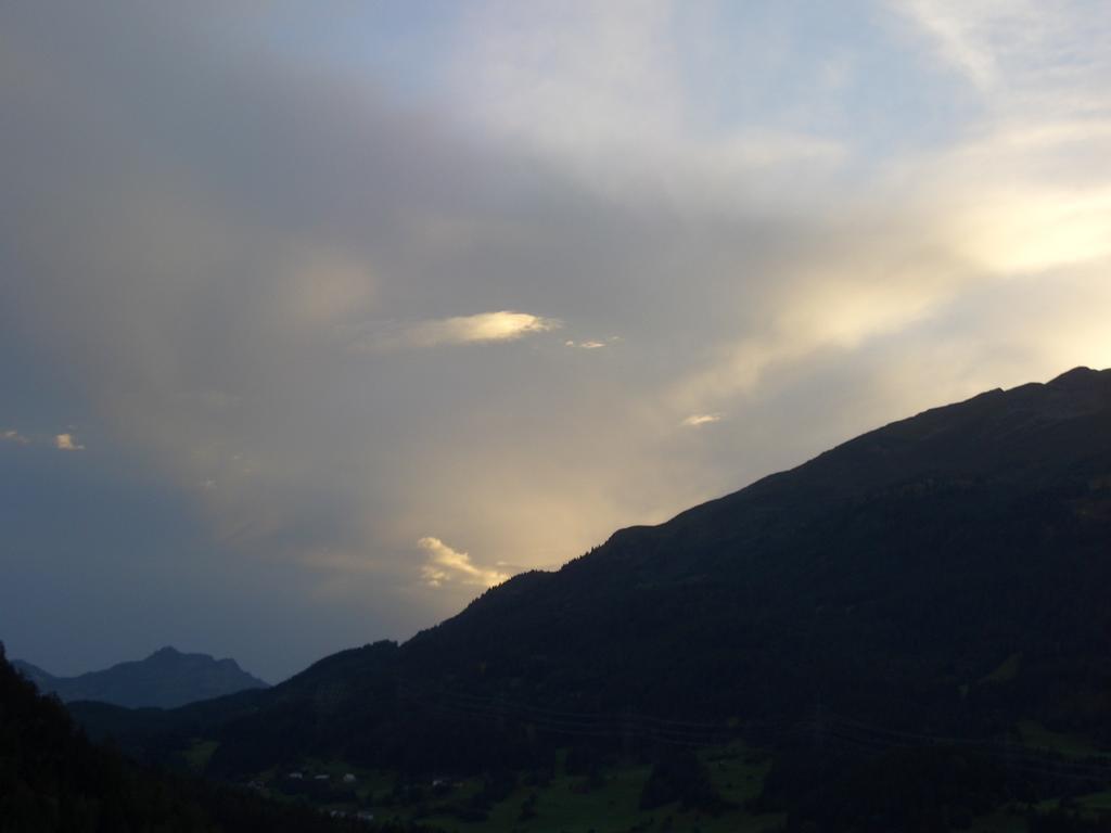 Haus Brigitte - Preise Inclusive Pitztal Sommer Card แยร์สเซินส์ ภายนอก รูปภาพ