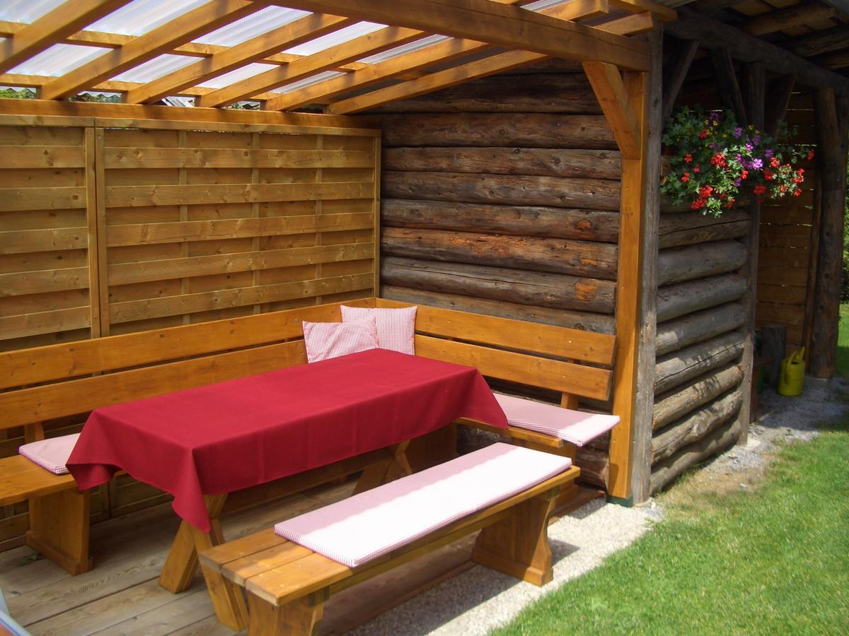 Haus Brigitte - Preise Inclusive Pitztal Sommer Card แยร์สเซินส์ ภายนอก รูปภาพ