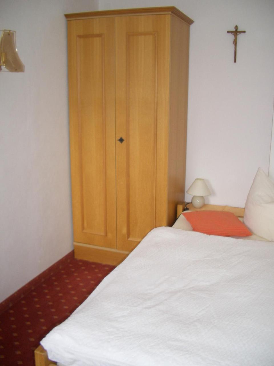 Haus Brigitte - Preise Inclusive Pitztal Sommer Card แยร์สเซินส์ ภายนอก รูปภาพ