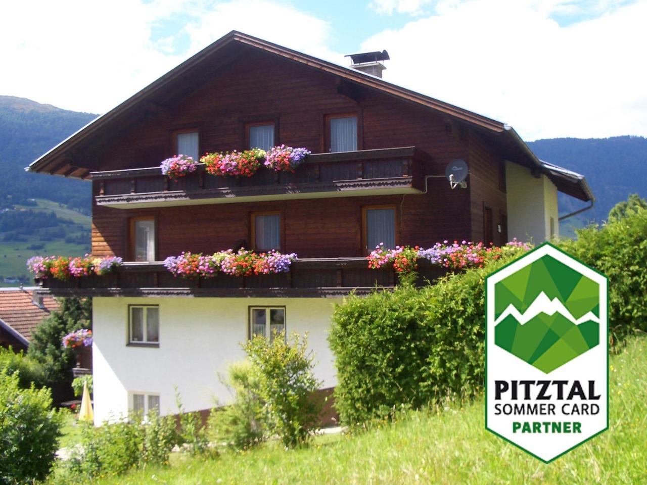 Haus Brigitte - Preise Inclusive Pitztal Sommer Card แยร์สเซินส์ ภายนอก รูปภาพ